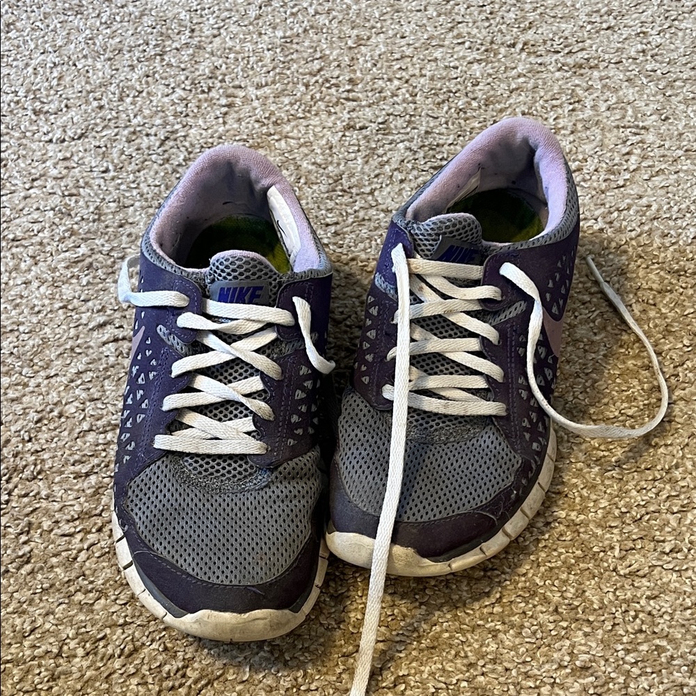 Nike Dark Purple and Light Gray Running Shoes